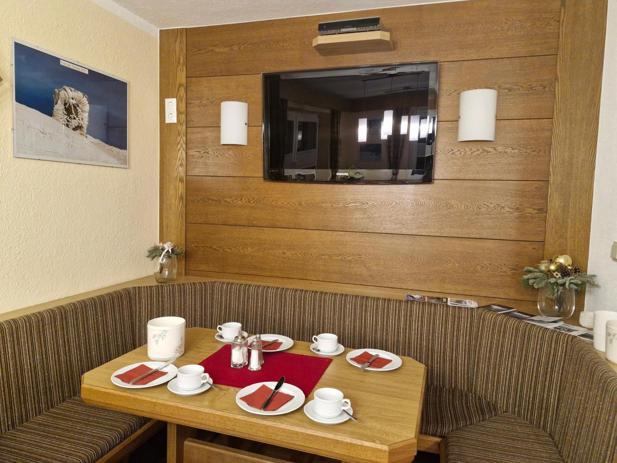 Gaestehaus Kuen レンゲンフェルト エクステリア 写真